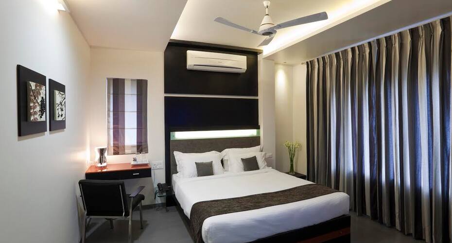 Skylark Business Hotel, Kolhapur 1